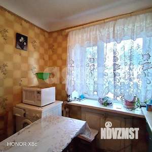 3-к квартира, вторичка, 55м2, 2/4 этаж