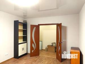 3-к квартира, вторичка, 65м2, 1/9 этаж