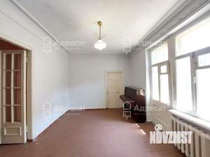 3-к квартира, вторичка, 61м2, 2/4 этаж