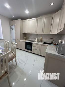 2-к квартира, вторичка, 61м2, 14/20 этаж