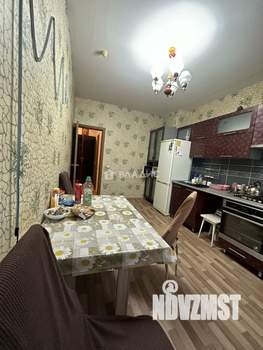 2-к квартира, вторичка, 61м2, 1/9 этаж