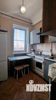 2-к квартира, вторичка, 37м2, 4/4 этаж