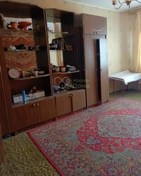 3-к квартира, вторичка, 70м2, 9/9 этаж