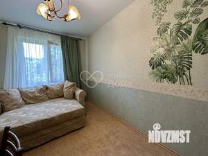4-к квартира, вторичка, 61м2, 3/5 этаж