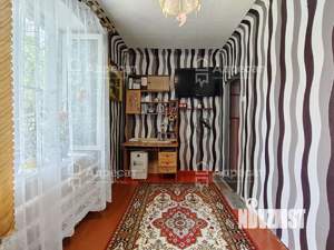 2-к квартира, вторичка, 37м2, 2/2 этаж