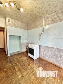 3-к квартира, вторичка, 62м2, 1/9 этаж