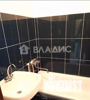 2-к квартира, вторичка, 48м2, 5/5 этаж