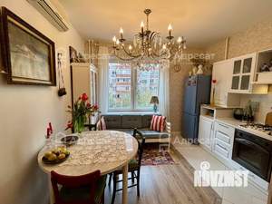 3-к квартира, вторичка, 77м2, 3/9 этаж