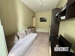 2-к квартира, вторичка, 38м2, 1/4 этаж