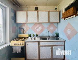 2-к квартира, вторичка, 44м2, 5/5 этаж