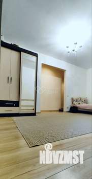 2-к квартира, вторичка, 41м2, 1/4 этаж