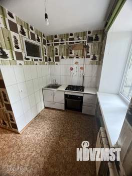 3-к квартира, вторичка, 56м2, 1/9 этаж