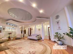 4-к квартира, вторичка, 108м2, 6/7 этаж