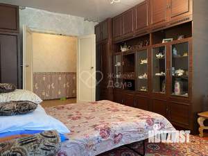 3-к квартира, вторичка, 64м2, 1/9 этаж