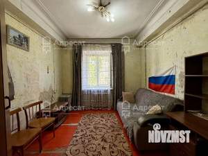 2-к квартира, вторичка, 47м2, 1/4 этаж