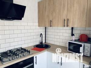 2-к квартира, вторичка, 40м2, 1/5 этаж