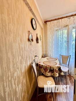 3-к квартира, вторичка, 58м2, 2/5 этаж