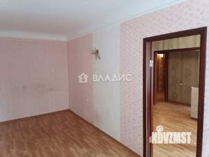 2-к квартира, вторичка, 43м2, 1/3 этаж