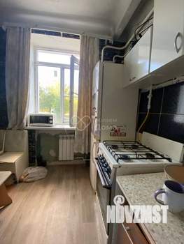 1-к квартира, вторичка, 33м2, 1/4 этаж