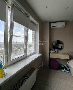 2-к квартира, вторичка, 63м2, 9/9 этаж