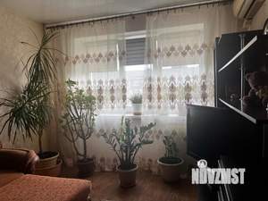 3-к квартира, вторичка, 54м2, 8/9 этаж