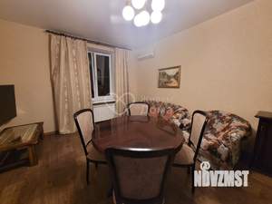 4-к квартира, вторичка, 97м2, 3/5 этаж