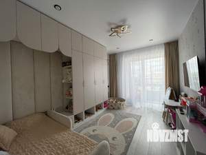 4-к квартира, вторичка, 106м2, 9/12 этаж