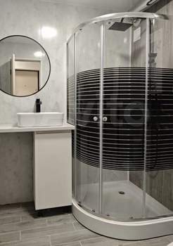 2-к квартира, вторичка, 42м2, 1/5 этаж