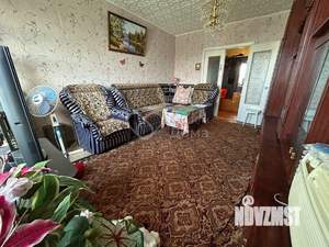 3-к квартира, вторичка, 64м2, 8/9 этаж