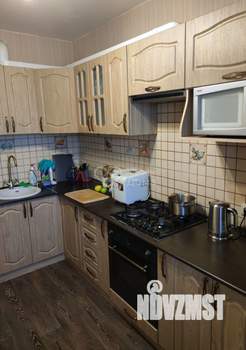 3-к квартира, вторичка, 70м2, 9/9 этаж