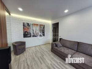 2-к квартира, вторичка, 42м2, 5/5 этаж