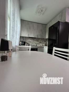 3-к квартира, вторичка, 57м2, 5/5 этаж