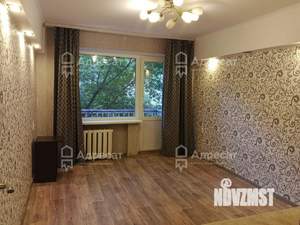 3-к квартира, вторичка, 58м2, 2/5 этаж