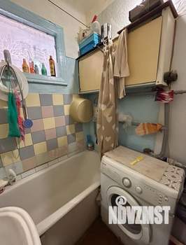 2-к квартира, вторичка, 43м2, 1/4 этаж