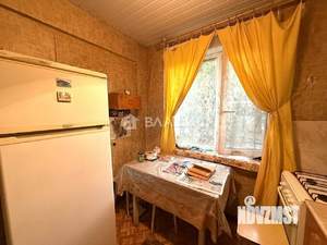 2-к квартира, вторичка, 44м2, 1/5 этаж