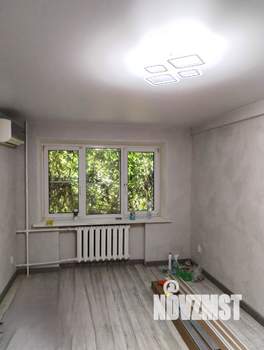 2-к квартира, вторичка, 41м2, 1/4 этаж