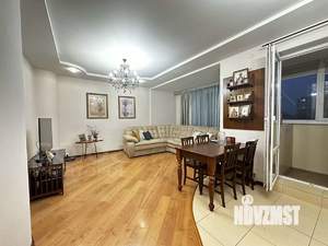 4-к квартира, вторичка, 145м2, 8/9 этаж