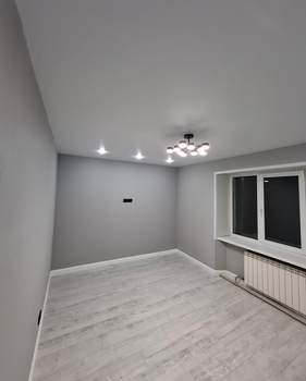 2-к квартира, вторичка, 42м2, 2/2 этаж