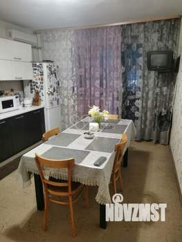 3-к квартира, вторичка, 98м2, 4/5 этаж