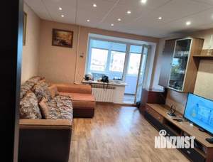 4-к квартира, вторичка, 74м2, 9/9 этаж