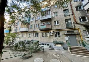 2-к квартира, вторичка, 39м2, 1/5 этаж