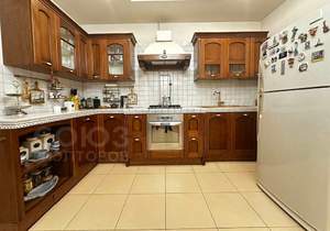 4-к квартира, вторичка, 145м2, 8/9 этаж