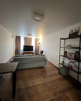 2-к квартира, вторичка, 76м2, 9/9 этаж