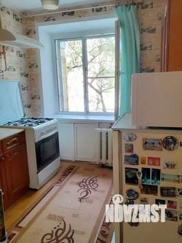 3-к квартира, вторичка, 70м2, 1/9 этаж