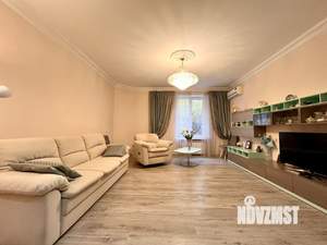 2-к квартира, вторичка, 75м2, 2/5 этаж