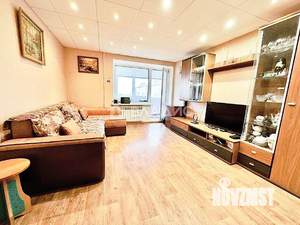 4-к квартира, вторичка, 74м2, 9/9 этаж