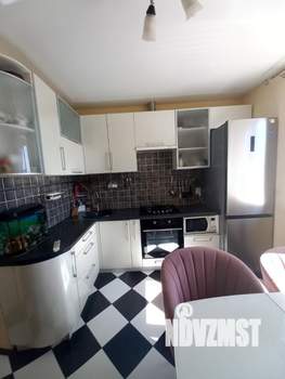 2-к квартира, вторичка, 66м2, 10/10 этаж