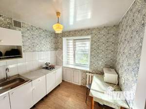 2-к квартира, вторичка, 44м2, 5/5 этаж