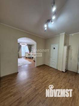 4-к квартира, вторичка, 156м2, 2/5 этаж