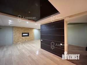 3-к квартира, вторичка, 131м2, 9/10 этаж